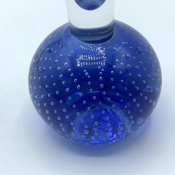 Vintage MCM Handcrafted Controlled Bubble 9” Glass Bud Vase Purple Base - Picture 3 of 9